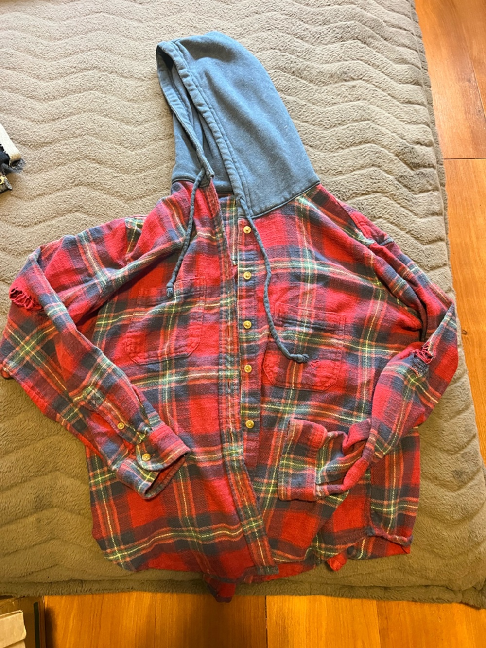 American Eagle Outfitters Red Plaid Button-Down Shirt with Blue Hood